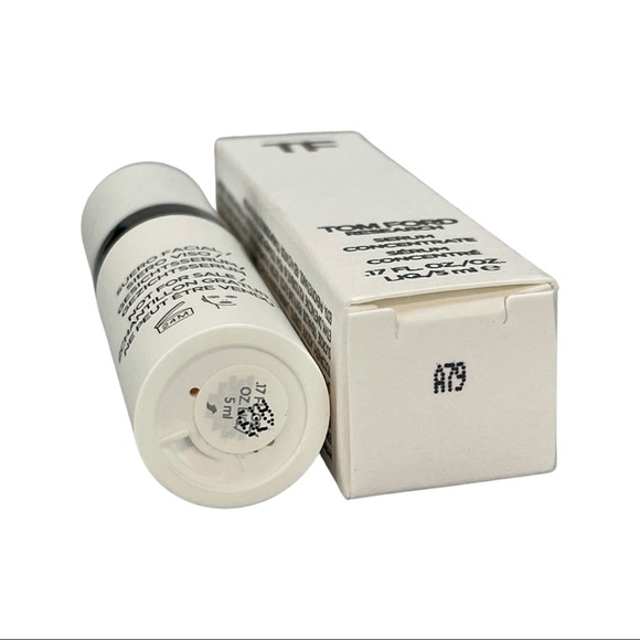 NEW Tom Ford SERUM CONCENTRATE - Picture 2 of 7